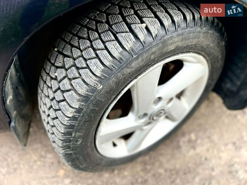 Универсал Mazda 6 2005 в Самборе