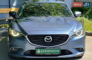 Седан Mazda 6 2016 в Киеве
