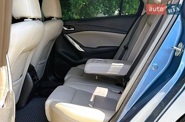 Седан Mazda 6 2016 в Киеве