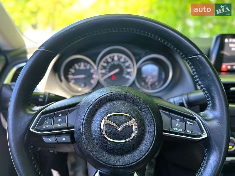 Седан Mazda 6 2016 в Киеве