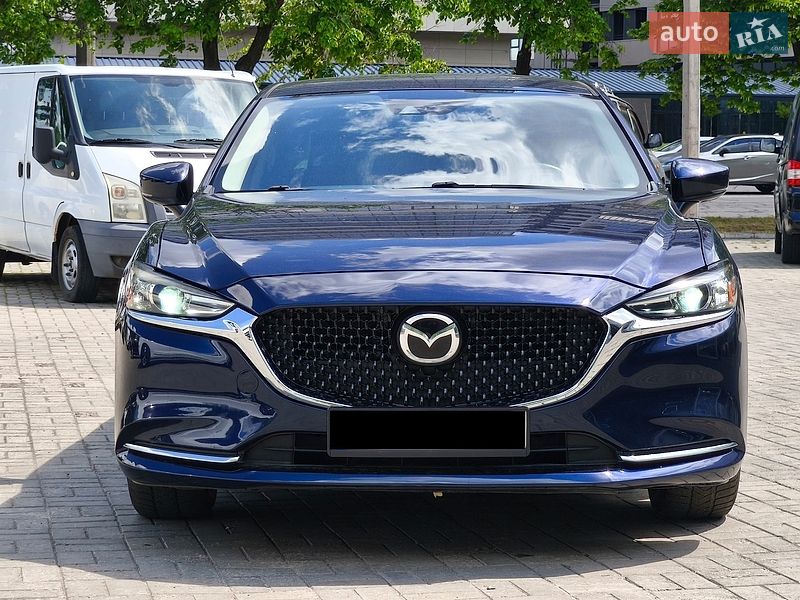 Седан Mazda 6 2018 в Днепре