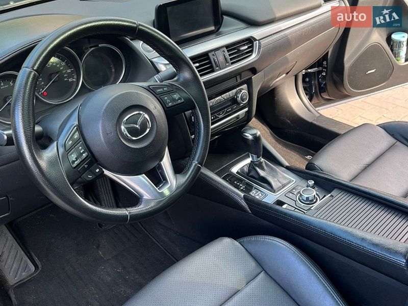 Седан Mazda 6 2015 в Кривому Розі