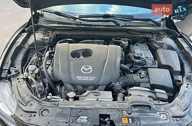 Седан Mazda 6 2015 в Кривом Роге