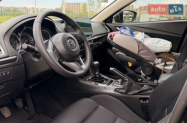 Седан Mazda 6 2013 в Львове