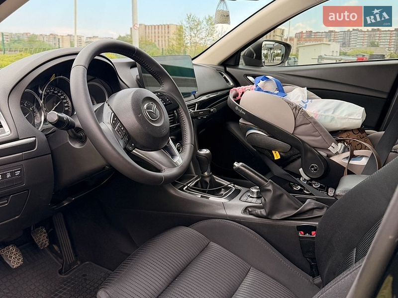 Седан Mazda 6 2013 в Львове