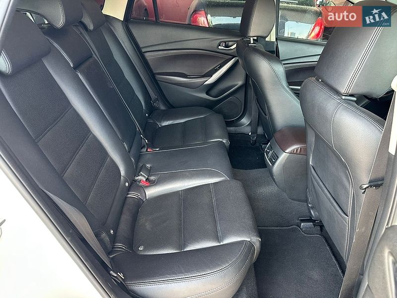 Універсал Mazda 6 2016 в Києві