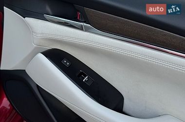 Седан Mazda 6 2019 в Киеве