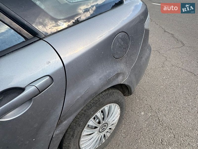 Универсал Mazda 6 2003 в Киеве