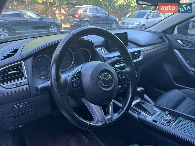Седан Mazda 6 2015 в Киеве