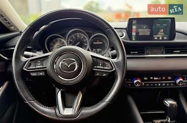 Седан Mazda 6 2020 в Киеве