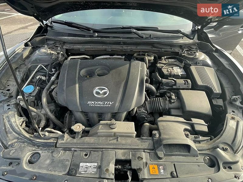 Седан Mazda 6 2015 в Львове