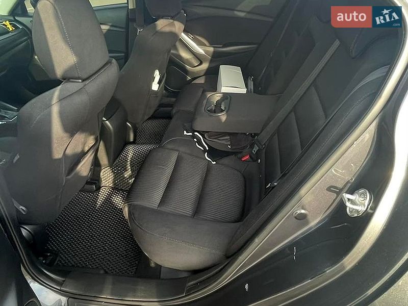 Седан Mazda 6 2015 в Львове