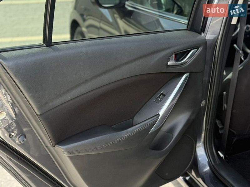 Седан Mazda 6 2013 в Сокале
