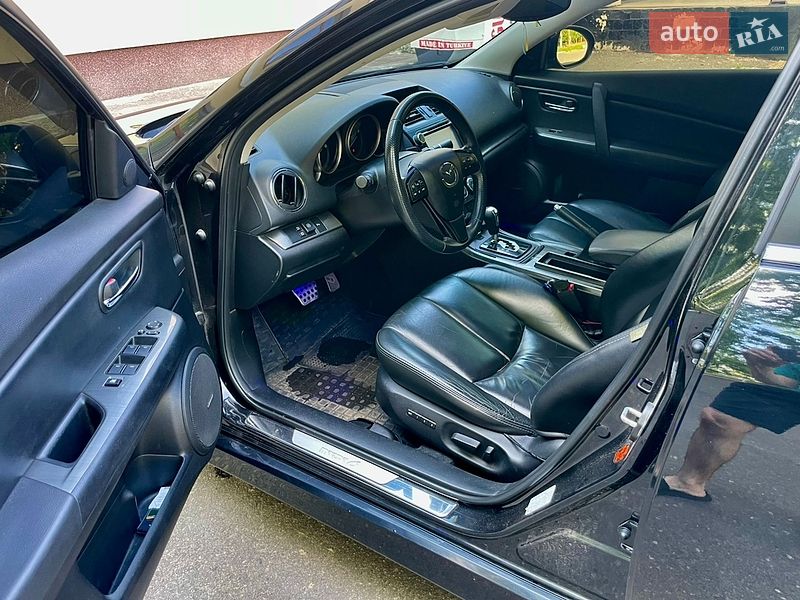 Седан Mazda 6 2011 в Новомосковске