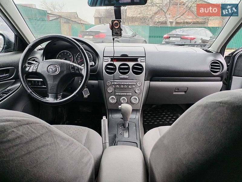 Седан Mazda 6 2004 в Киеве