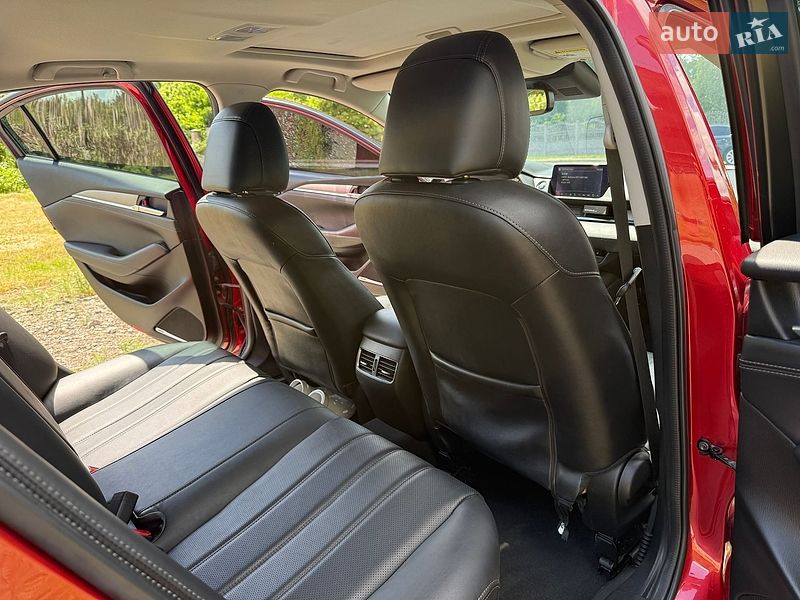 Седан Mazda 6 2020 в Днепре