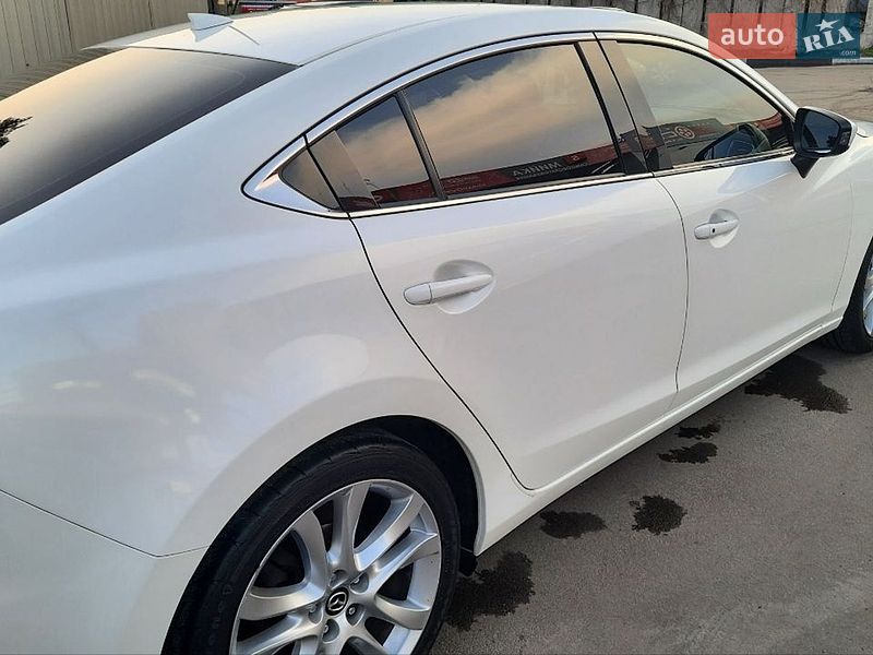 Седан Mazda 6 2014 в Києві