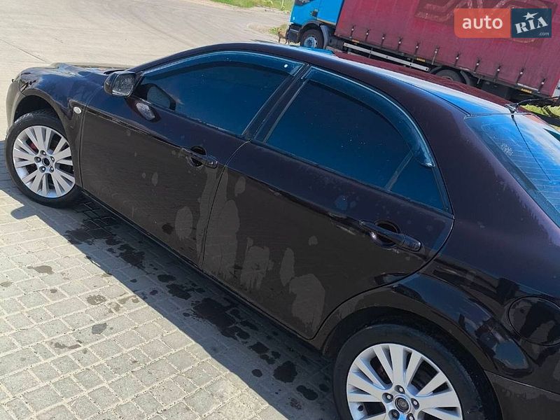 Седан Mazda 6 2006 в Нерубайском