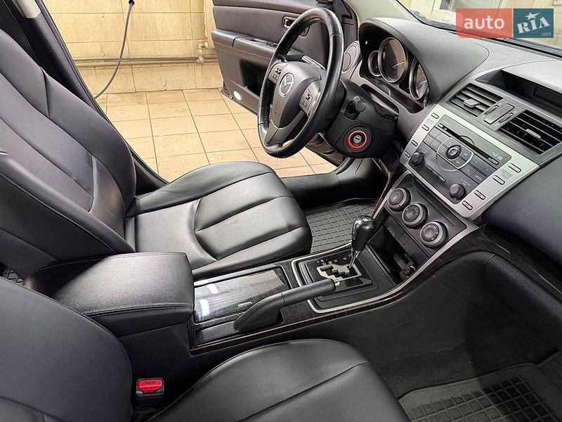 Седан Mazda 6 2011 в Сумах