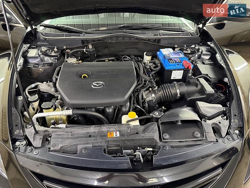 Седан Mazda 6 2011 в Сумах