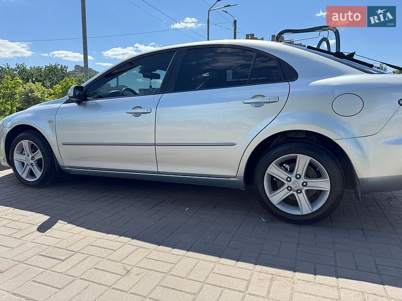 Лифтбек Mazda 6 2007 в Днепре
