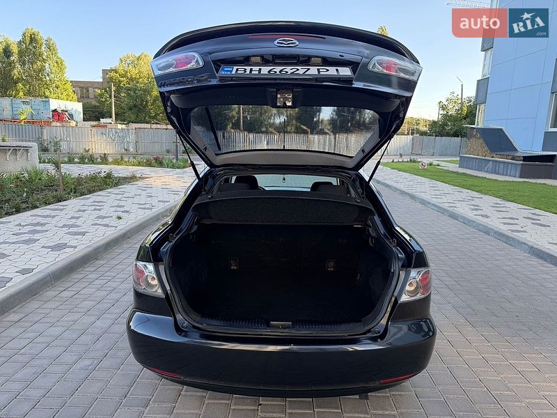 Лифтбек Mazda 6 2004 в Одессе