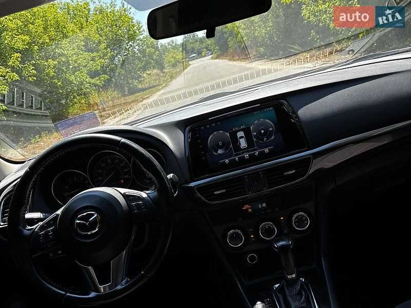Седан Mazda 6 2014 в Белогородке