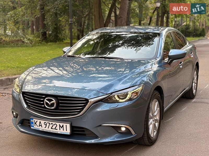 Седан Mazda 6 2015 в Чернигове
