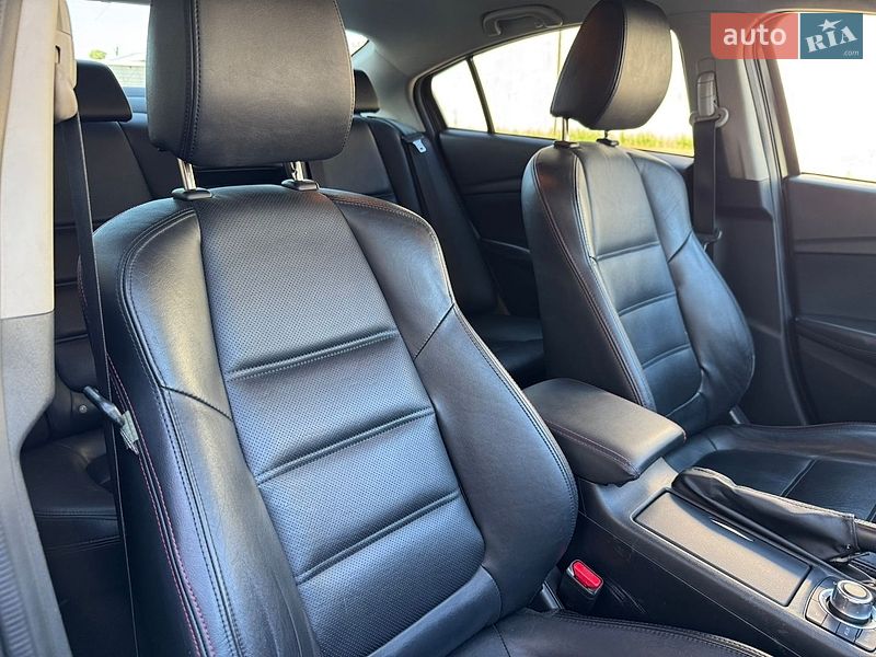 Седан Mazda 6 2014 в Києві