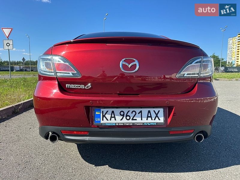Седан Mazda 6 2010 в Киеве