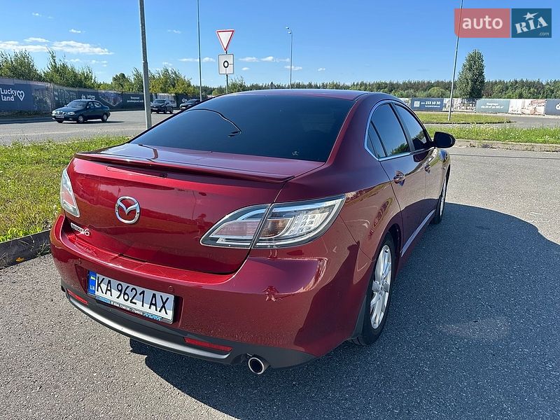Седан Mazda 6 2010 в Киеве