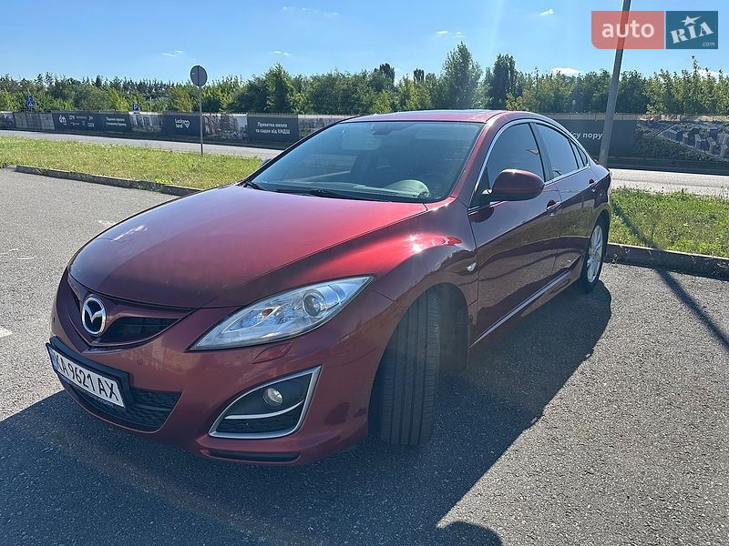 Седан Mazda 6 2010 в Киеве