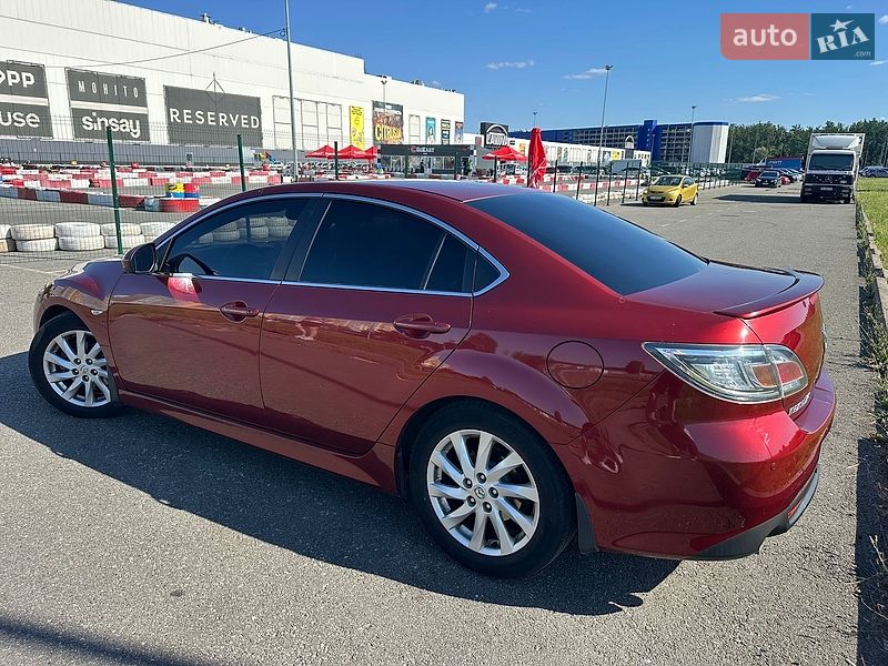 Седан Mazda 6 2010 в Киеве