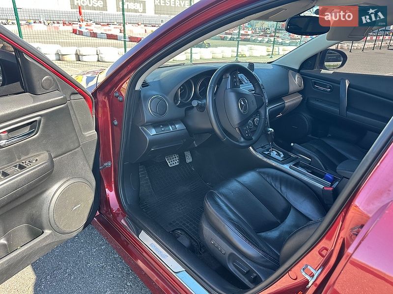 Седан Mazda 6 2010 в Киеве
