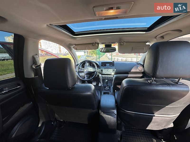 Седан Mazda 6 2010 в Киеве