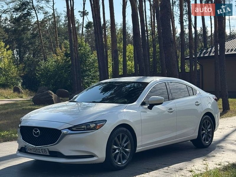 Седан Mazda 6 2018 в Житомирі