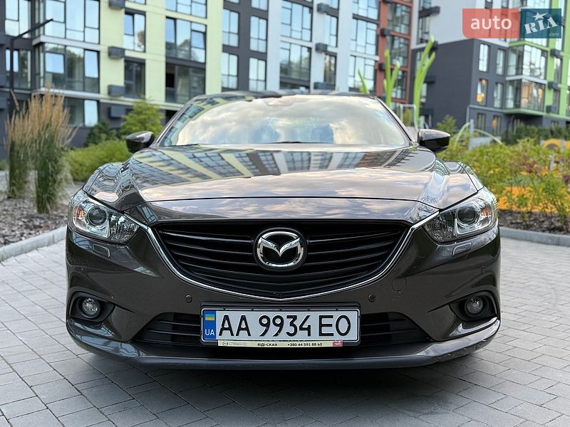 Седан Mazda 6 2017 в Хмельницком