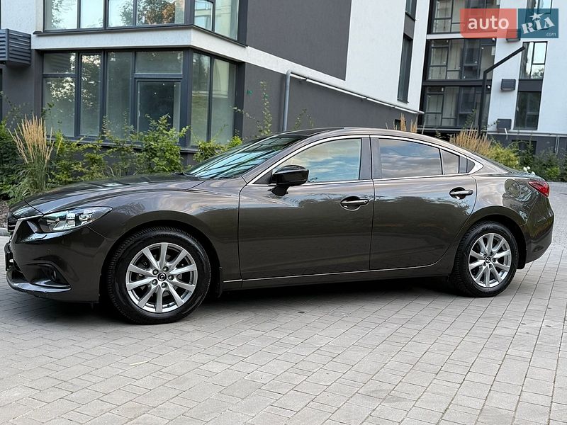 Седан Mazda 6 2017 в Хмельницком