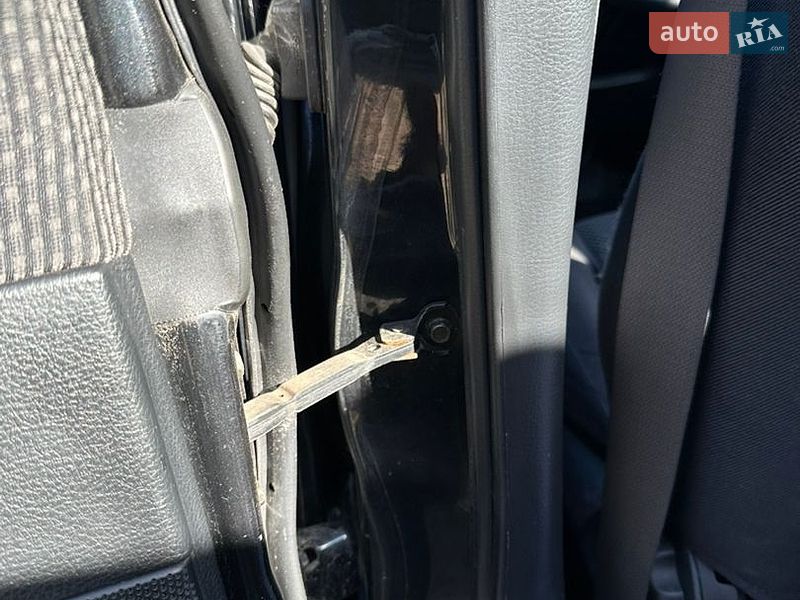 Седан Mazda 6 2005 в Івано-Франківську