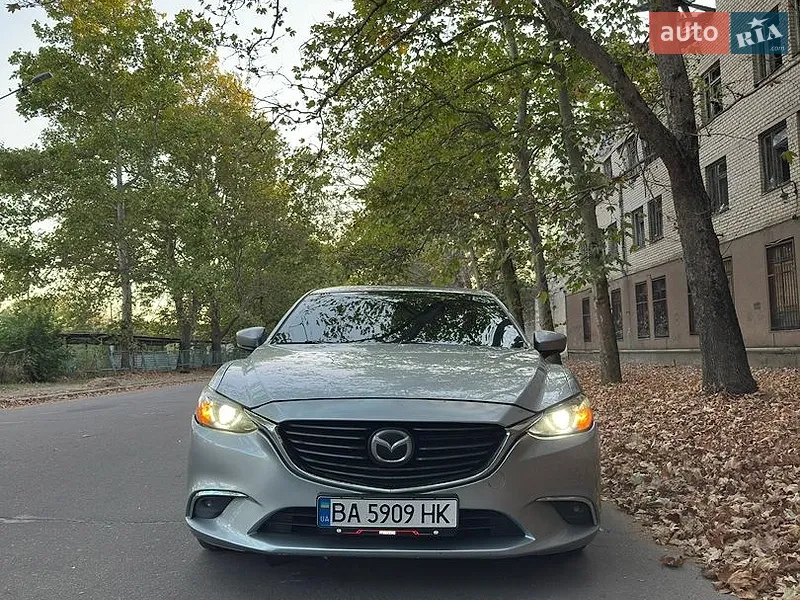 Mazda 6