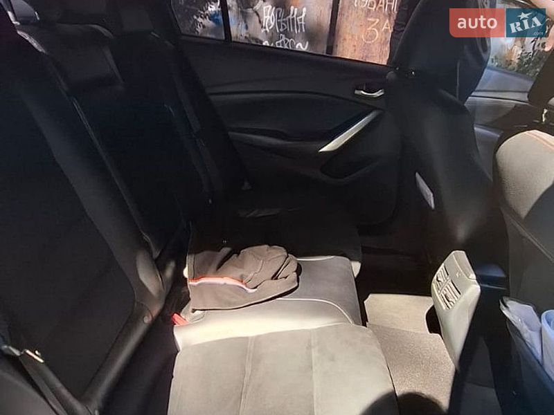 Седан Mazda 6 2013 в Запоріжжі
