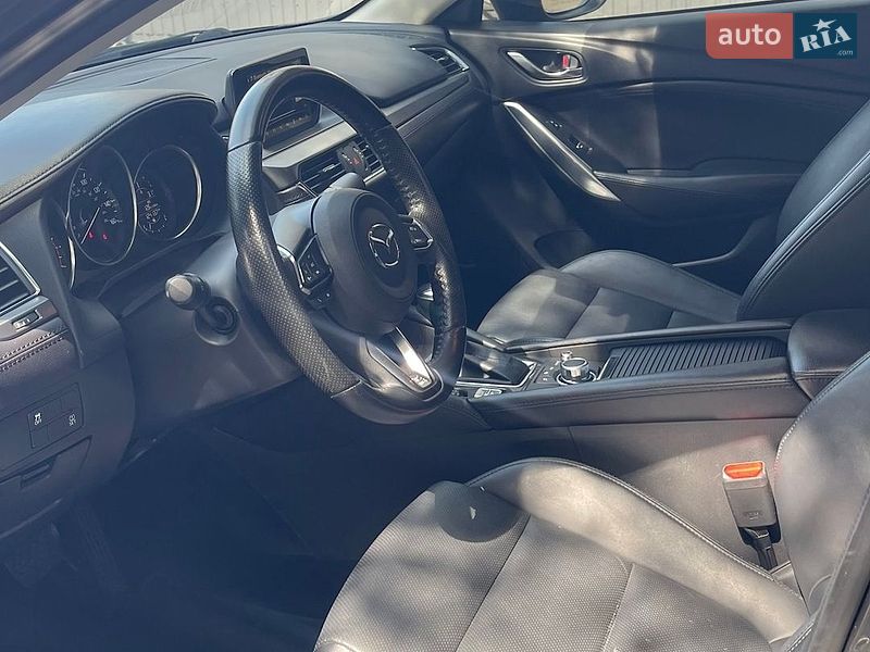 Седан Mazda 6 2016 в Одесі
