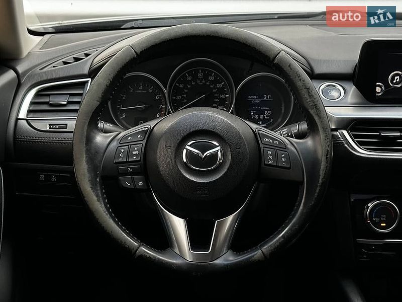 Седан Mazda 6 2015 в Черкассах