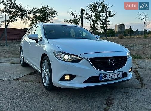 Універсал Mazda 6 2012 в Миколаєві