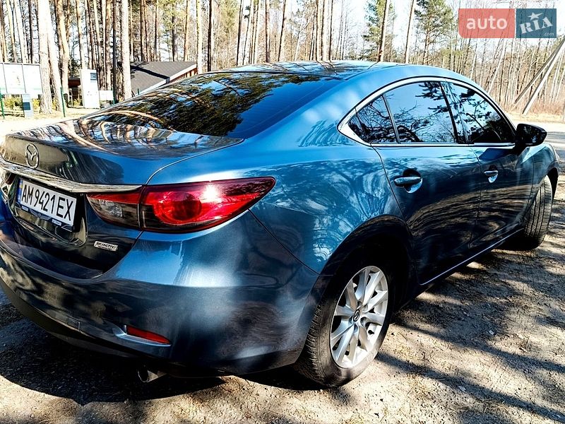 Седан Mazda 6 2014 в Малине