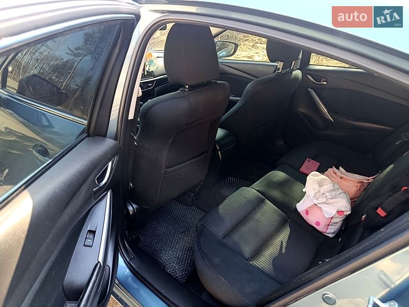 Седан Mazda 6 2014 в Малине