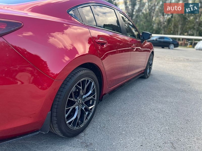 Седан Mazda 6 2015 в Дніпрі