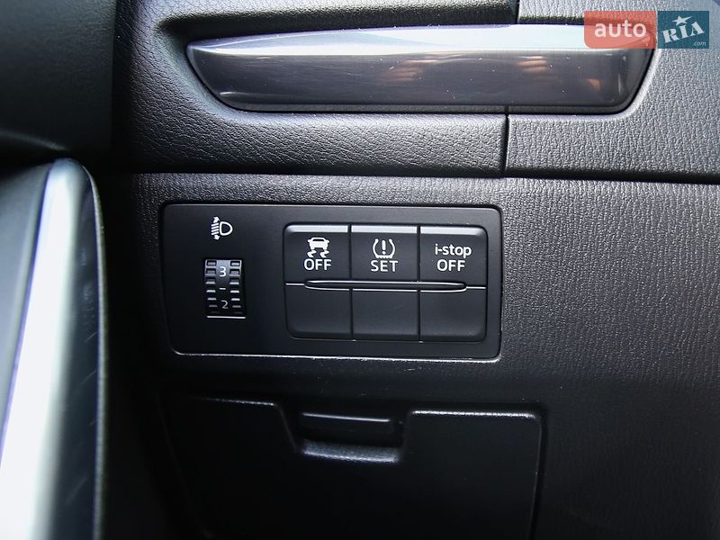 Седан Mazda 6 2012 в Харкові