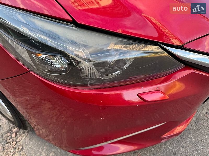Седан Mazda 6 2016 в Киеве