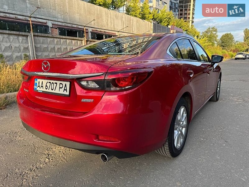 Седан Mazda 6 2016 в Киеве